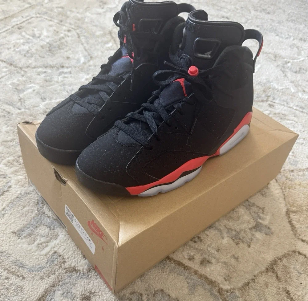 Nike Air Jordan 6 Retro Infrared Salesman Mens Sz 10 CT8529-001 Only Worn Twice